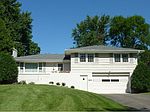 6824 Wooddale Ave S, Edina, MN