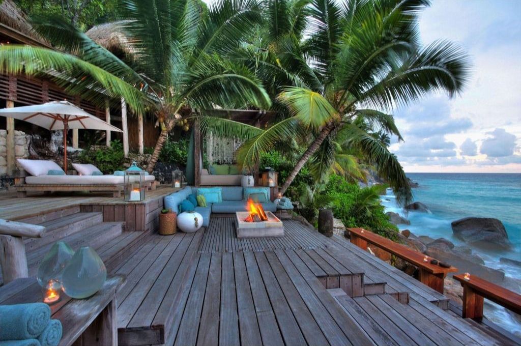 tropical-deck-design-level