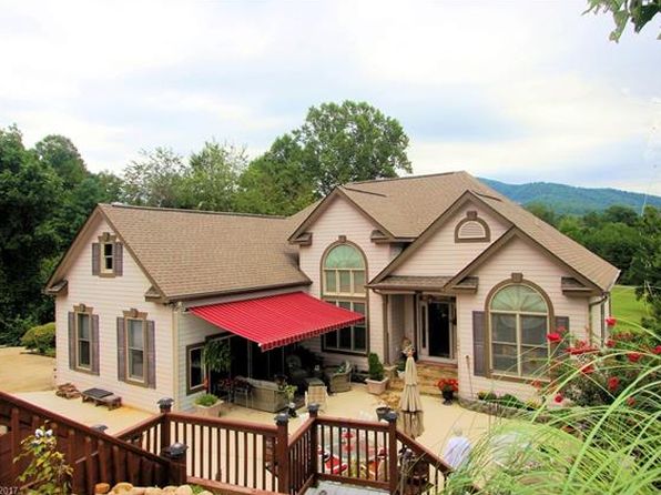 black singles in lake lure Single family home for sale in lake lure, nc for $209,000 with 2 bedrooms and 2 full baths this 1,284 square foot home was built in 2004 on a lot size of 2360 acre(s. black singles in lake lure Single family home for sale in lake lure, nc for $209,000 with 2 bedrooms and 2 full baths this 1,284 square foot home was built in 2004 on a lot size of 2360 acre(s.